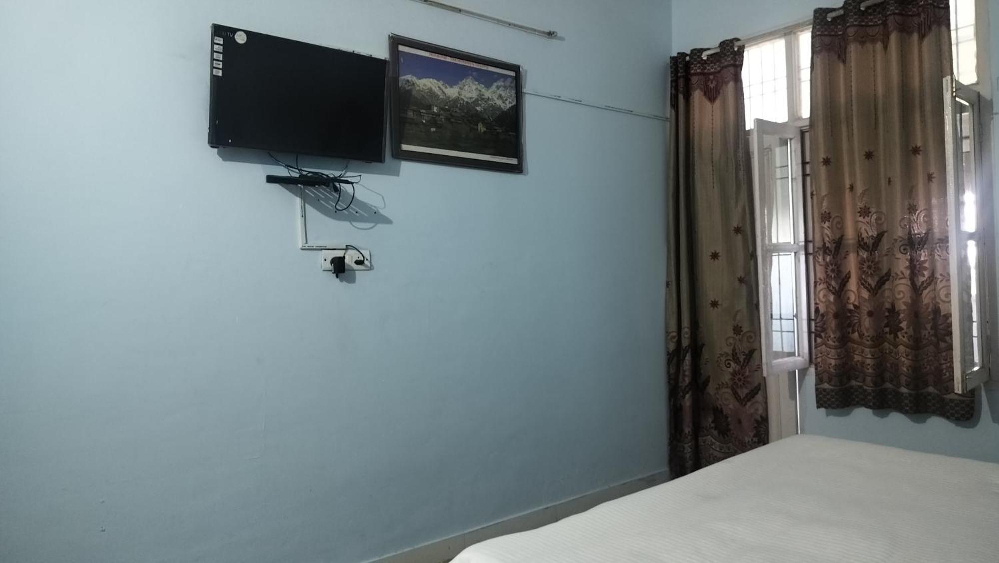 Hotel Binwa View Baijnāth Eksteriør billede