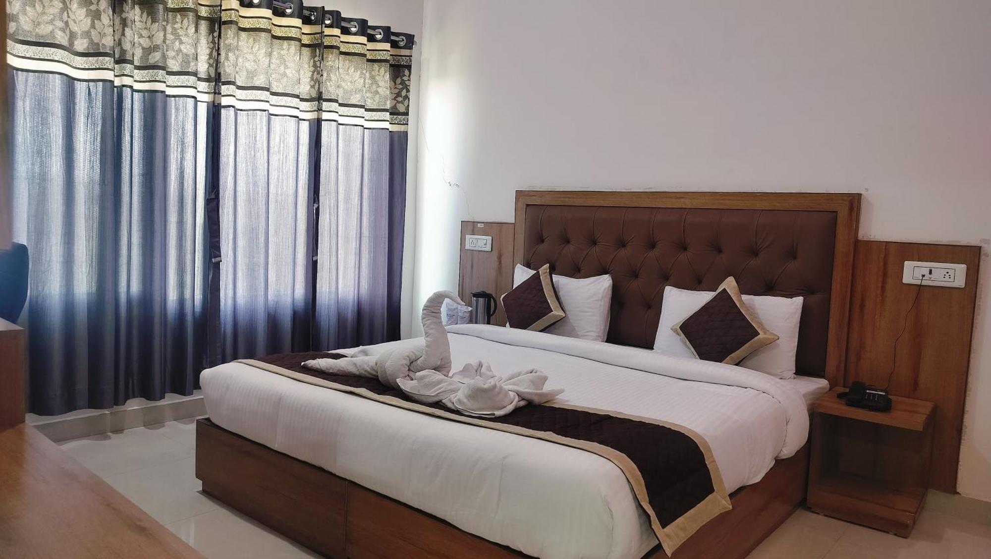 Hotel Binwa View Baijnāth Eksteriør billede