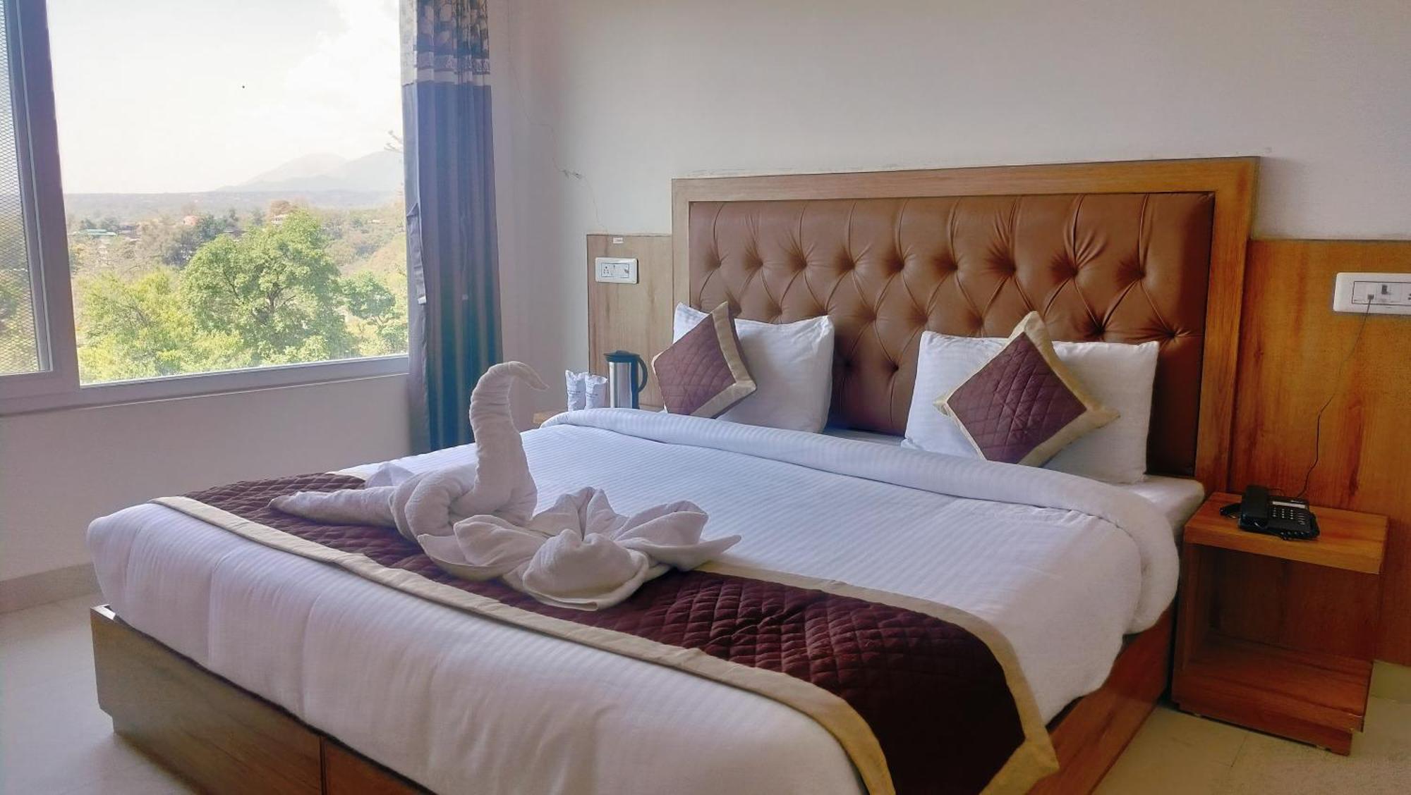 Hotel Binwa View Baijnāth Eksteriør billede